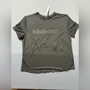 lululemon athletica Charcoal Short Sleeve Tee